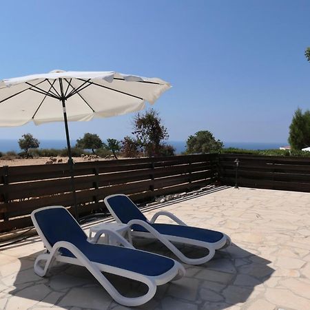 Lilly Villa Peyia Bagian luar foto